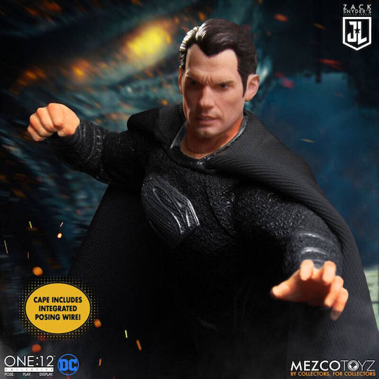 Mezco Toys DC Comics Batman Figure Height 17cm in Scale 1:12 15 Pieces
