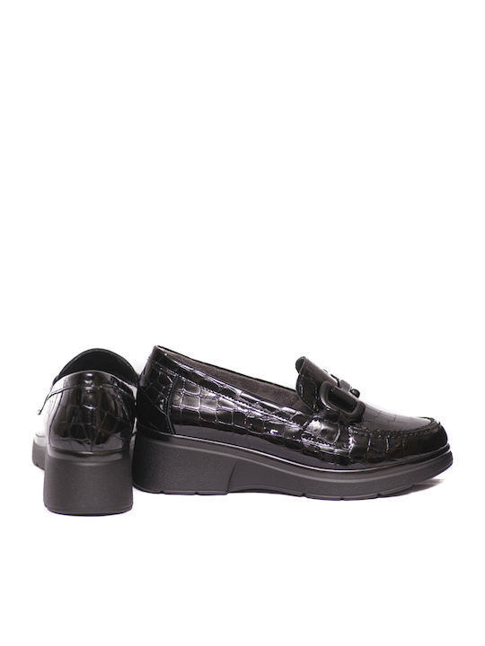 Leather Women's Moccasins in Black Color