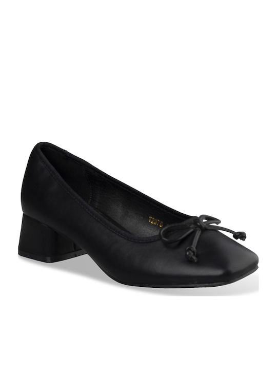 Tsouderos Shoes
