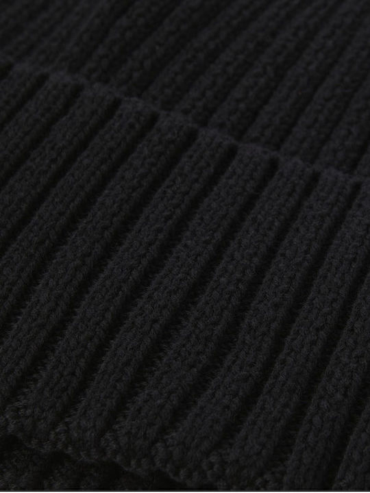 Beanie Beanie Knitted in Black color