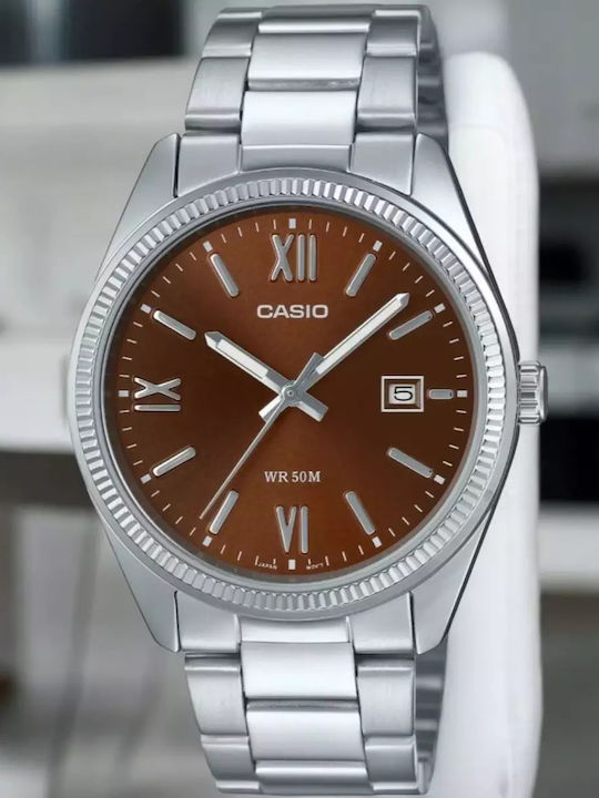 Casio Men's Watch 38.5mm Battery with Silver Metal Bracelet