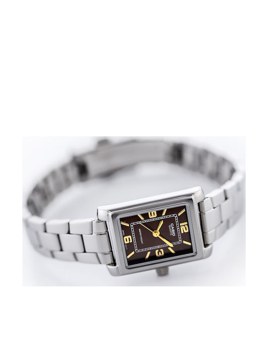 Casio Γυναικείο Ρολόι 32mm Μπαταρίας με Ασημί Μεταλλικό Μπρασελέ