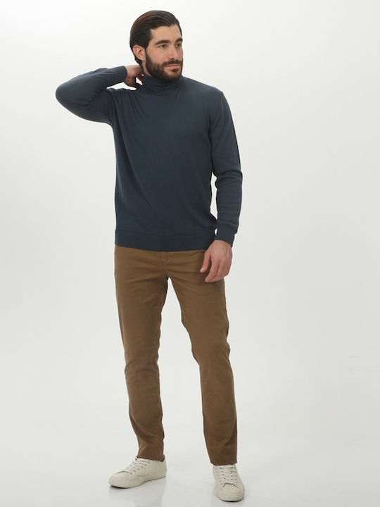 Long Sleeve Blue Sweater