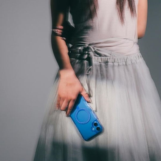 Skinarma Umschlag Rückseite Silikon / Kunststoff Blau (iPhone 16 Plus)