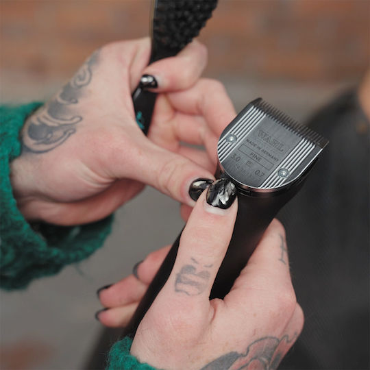 Wahl Professional Chromstyle Επαγγελματική Κουρευτική Μηχανή Γκρι 1871-0473
