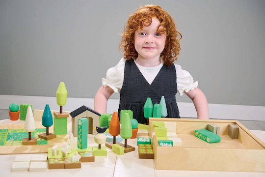 Tender Leaf Toys Little Garden Designer - Small Gardener