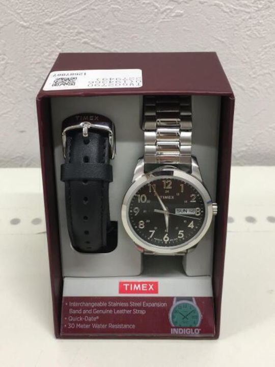 Timex Street Sport Herrenuhr Batterie mit Silber Metallarmband