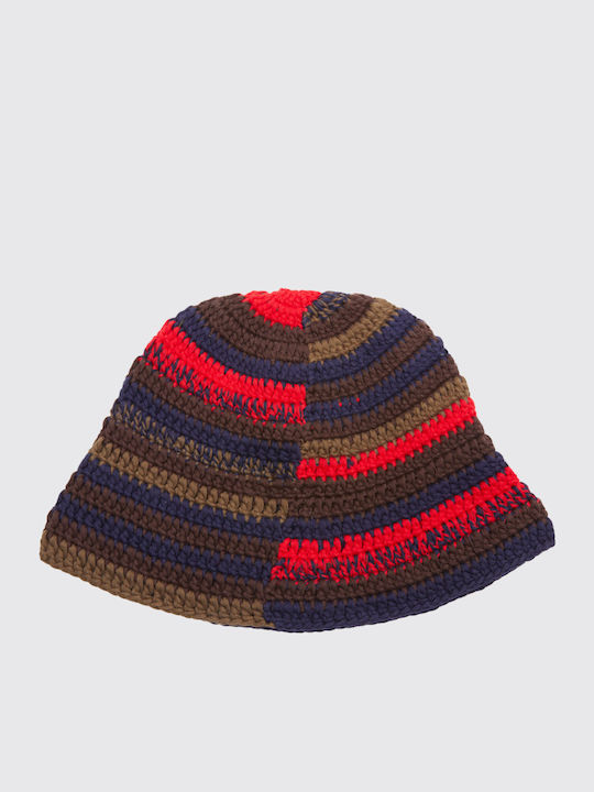 Nomad Beanie Beanie Knitted in Red color
