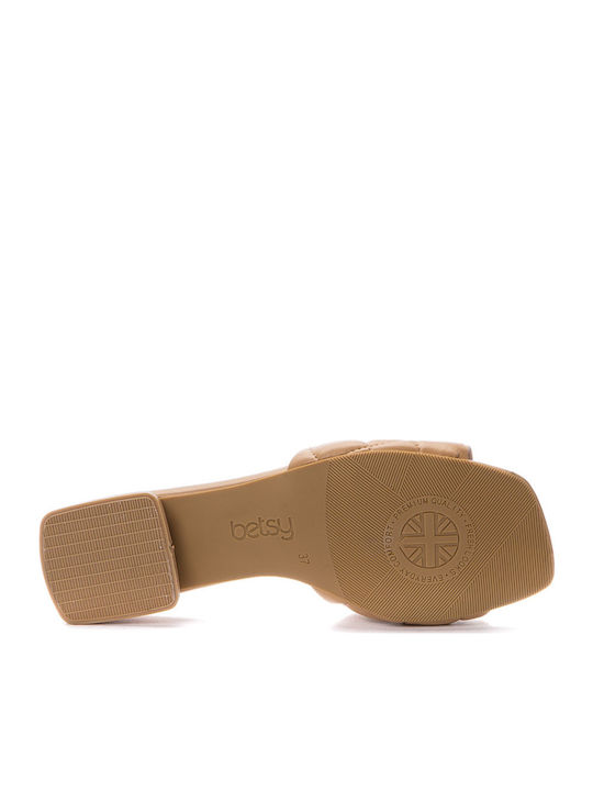 Women's Flat Sandals in Beige Color