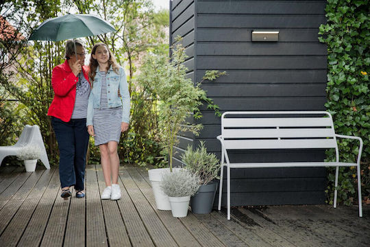 Philips Bustan Wandmontierte Außen-Deckenleuchte LED IP44 4.5W mit Warmweiß Licht