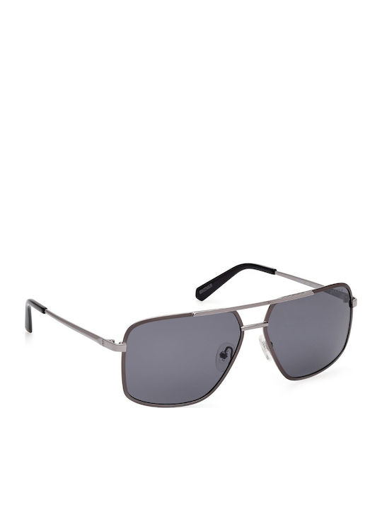 Guess Men's Sunglasses with Black Metallic Frame and Grey Polarized Lenses GU00167 09D