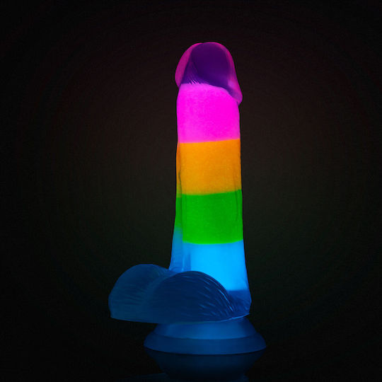 Blush Dildo cu Testicule și Ventuză 12cm