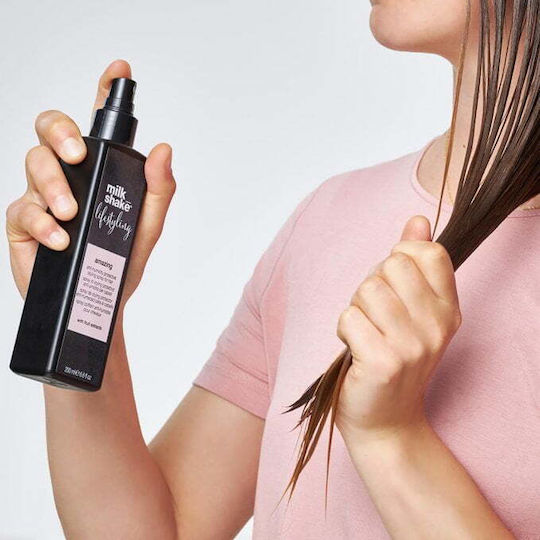 Milk Shake Lifestyling Amazing Spray De Păr Pentru Fixare Ușoară 200ml