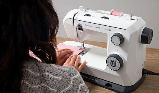 Husqvarna Οικιακή Ραπτομηχανή Huskylock S15 Λευκή