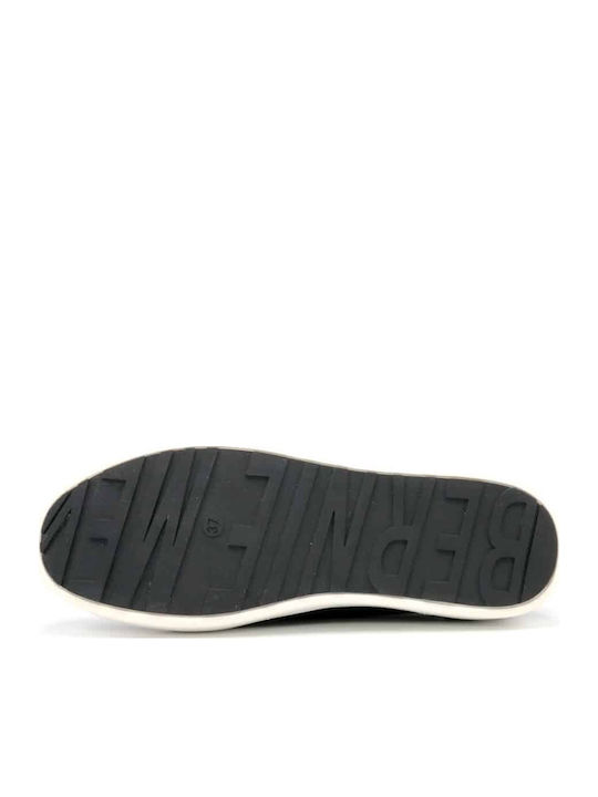 Anatomic Women's Slip-Ons Black