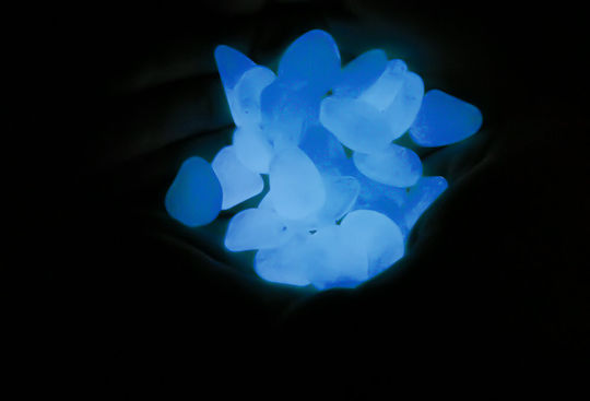 Set Decorative Stones Zola Phosphorescent 100 Pieces Blue Size 2-3 Cm