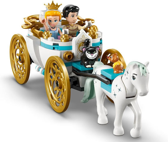 LEGO Castle Cinderella's Castle & Horse Carriage for Ages 6+ 596 Pieces