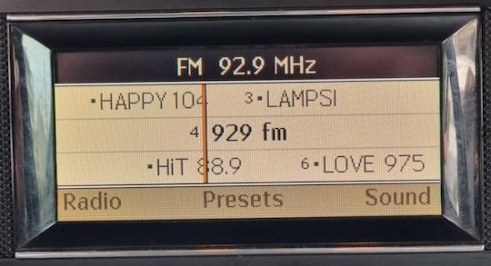 Bizzar Carplay-Auto-Adapter für Mercedes Benz
