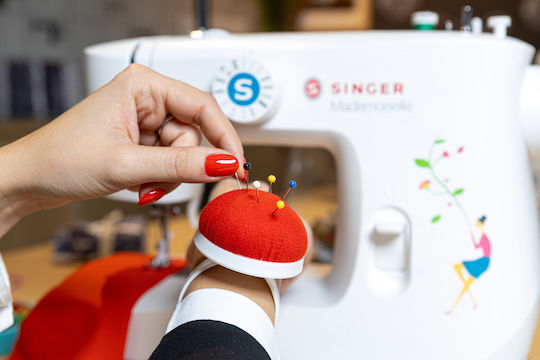 Singer Игли в Red цвят