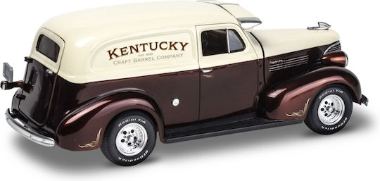 Revell Chevrolet Фигура за Моделизъм Автомобил 497 Части в Мащаб 1:24