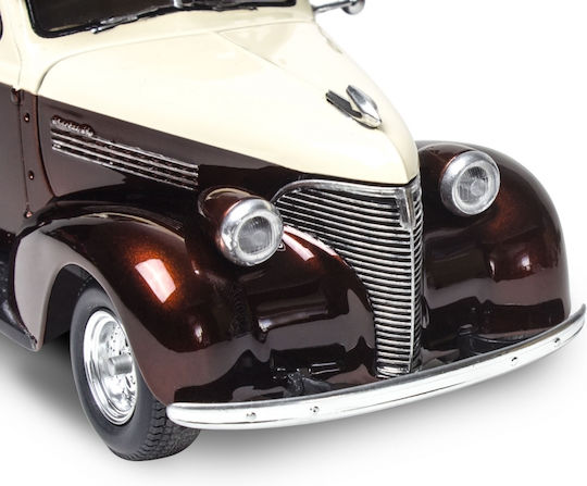 Revell Chevrolet Фигура за Моделизъм Автомобил 497 Части в Мащаб 1:24