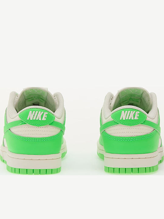 Dunk Low Damen Sneakers Sail / Green Strike