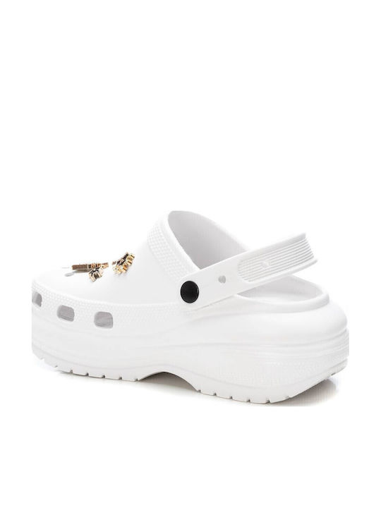 Xti Women's Clogs White