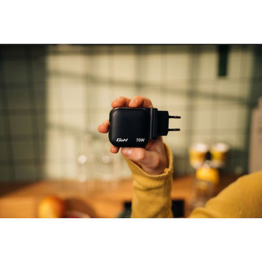 Verbatim Charger Without Cable GaN with USB-A Port and 2 USB-C Ports 70W Power Delivery / Quick Charge 3.0 / Quick Charge 4.0 Blacks (Mini)