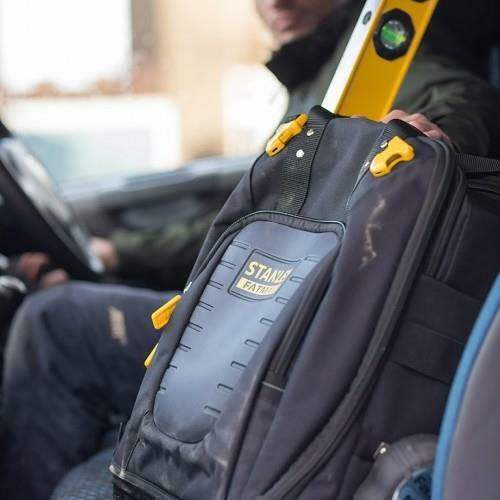 Stanley Quick Access Τσάντα Πλάτης Αδιάβροχη Μαύρη 28.6lt
