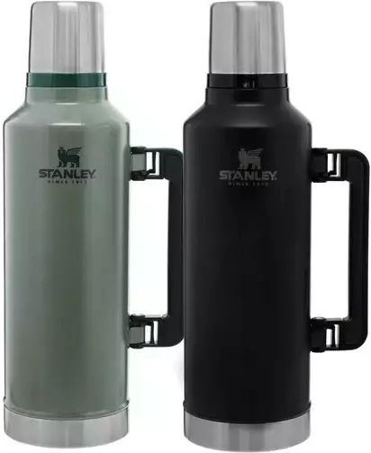 Stanley Classic Legendary Μπουκάλι Θερμός Ανοξείδωτο BPA Free 2.3lt Μαύρο με Λαβή