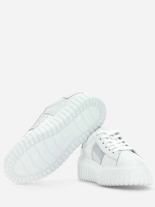 Sneakers White