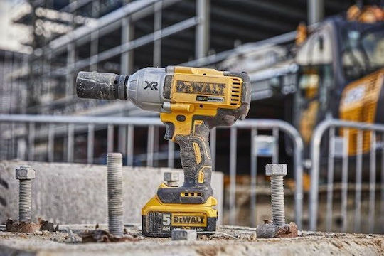 DEWALT DCF897N Impact Wrench Battery 18V Solo with Socket 3/4"