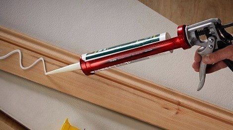Convoy Super 100 Caulking Gun Red