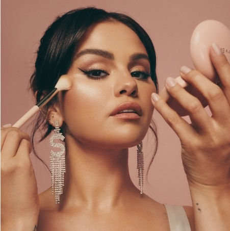 Highlighter Rare Beauty Positive Light Silky Touch Highlighter Exhilarate 2.8 G