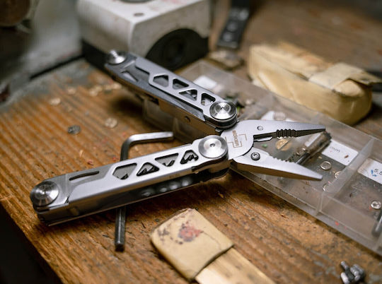 Blackfox Resilience Multitool in Sheath