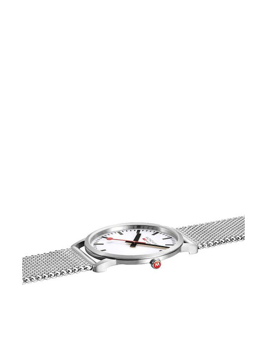 Mondaine Γυναικείο Ρολόι 40mm Μπαταρίας με Ασημί Μεταλλικό Μπρασελέ