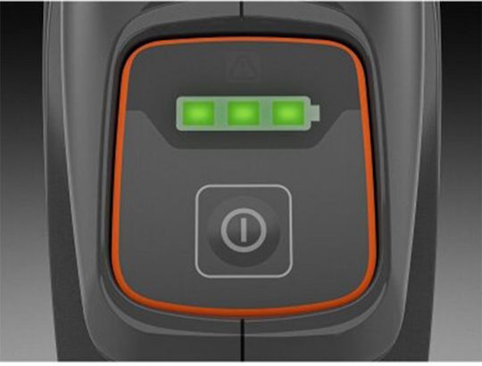 Husqvarna Husqvarna Teleskopisches Bügelsäge Akku 18V 1x4Ah Gesamtlänge 221cm und Klingenlänge 12,7cm