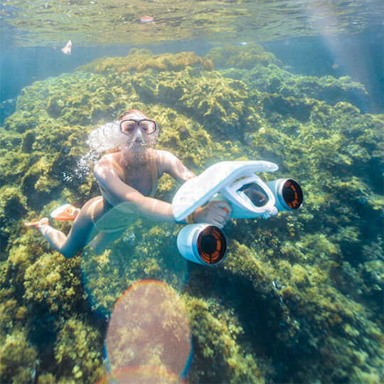 Sublue Shark Mix Underwater Scooter With Maximum Speed 5.4km/h Battery Autonomy 30min And Weight 3.5kg