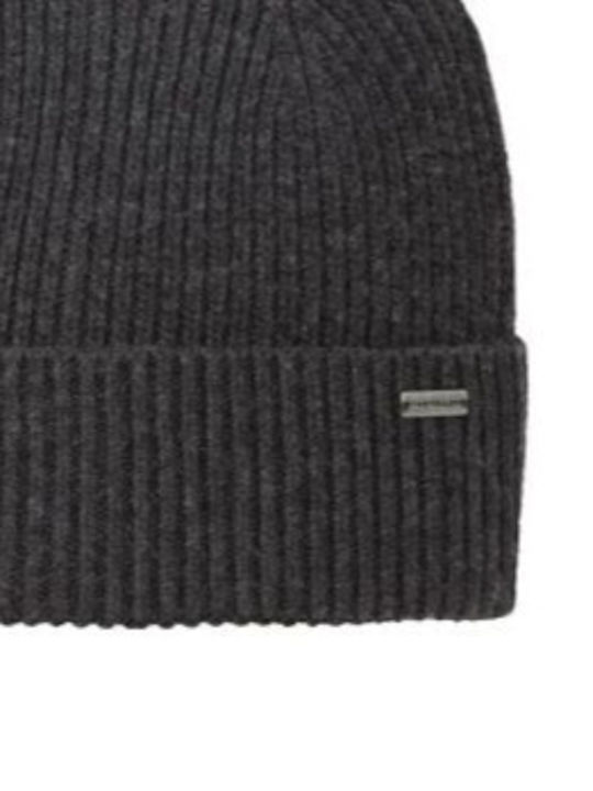 Beanie Beanie Knitted in Black color