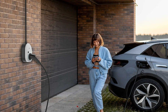 Go-e Gemini 2.0 Wall Mounted Three-Phase 22kW Charging Station Type 2