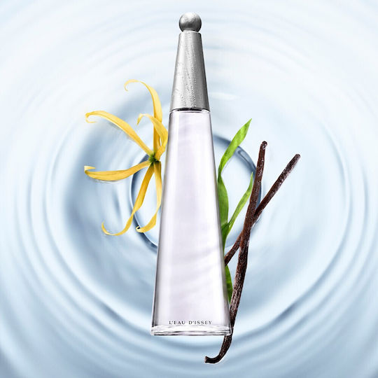 Issey Miyake L'eau D'issey Eau de Parfum Refillable 30ml