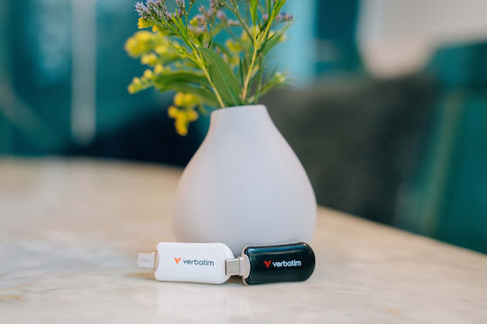 Verbatim 256GB USB 2.0 Stick with connection USB-C White