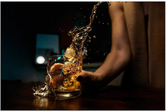 Splashing Whiskey In Glass Painting 100x70