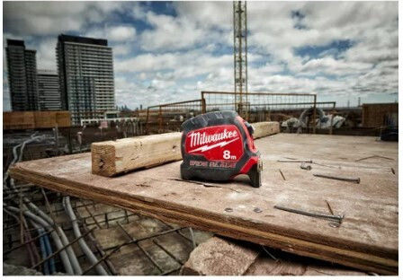 Milwaukee Μετροταινία με Αυτόματη Επαναφορά 33mm x 5m