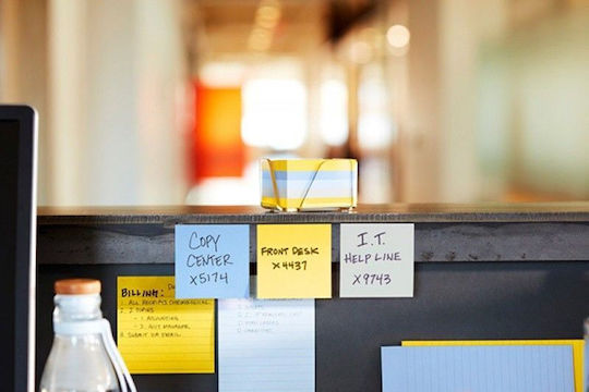Post-it Самозалепващи Листчета За Бележки в Куб Notes