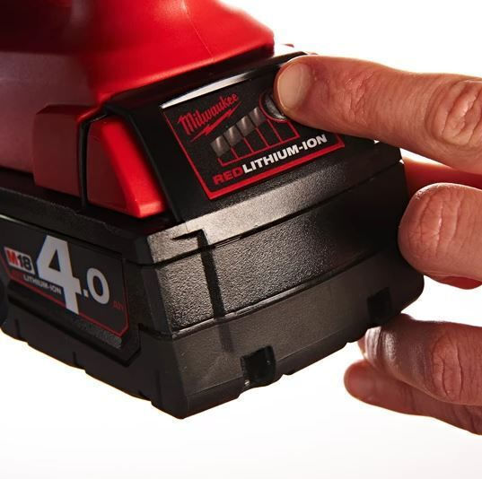 Milwaukee M18 CCS55-502X Циркулярна пила 2x5Ах със Система за Изсмукване