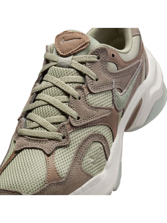 Sneakers Brown