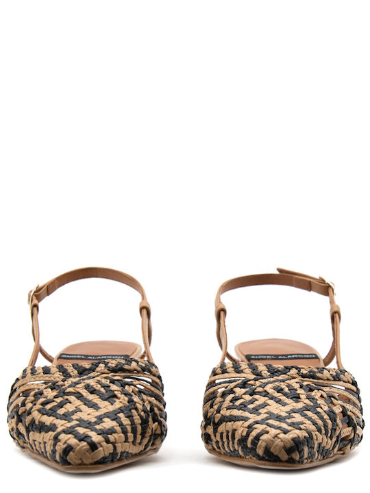 Angel Alarcon Leder Pumps mit Riemchen & mittelhoher Absatz Schwarz