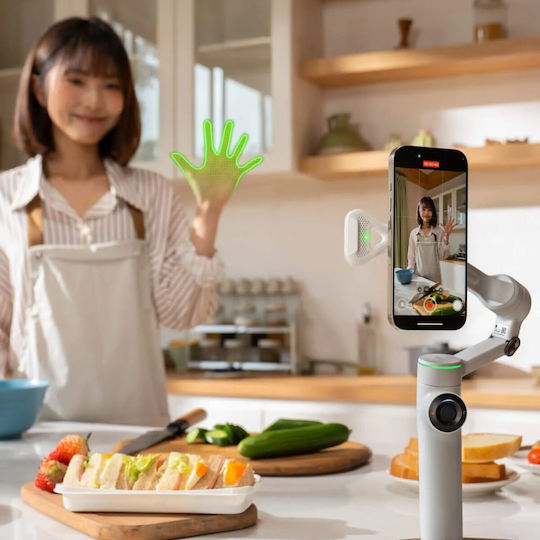 Insta360 Flow 2 Pro AI Tracker – Built-in Spotlight