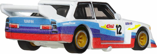 Hot Wheels Premium Car 1:64 for Ages 3+